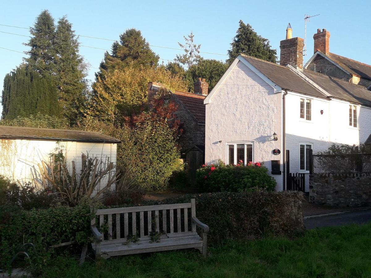 Rose Cottage, Chard Exteriör bild